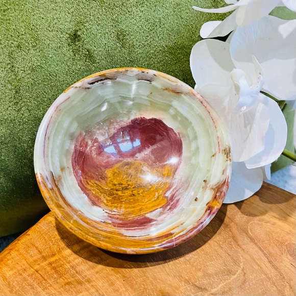 Banded green onyx dish 4” - Picture 3 of 5